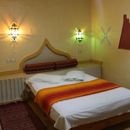 Hotel Chez Belkacem Merzouga Esterno foto